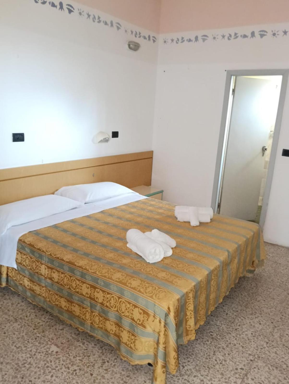 Hotel Sidney Bellaria-Igea Marina Eksteriør billede