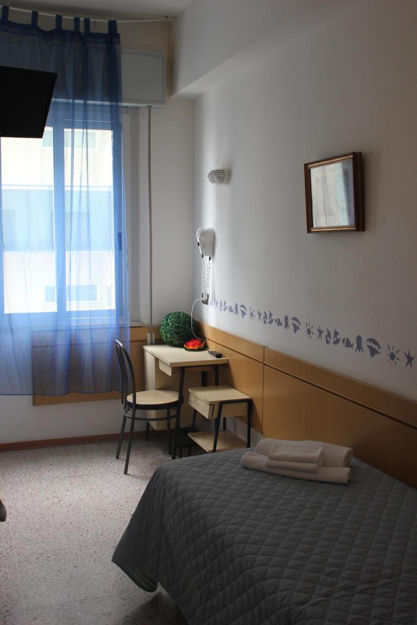 Hotel Sidney Bellaria-Igea Marina Eksteriør billede
